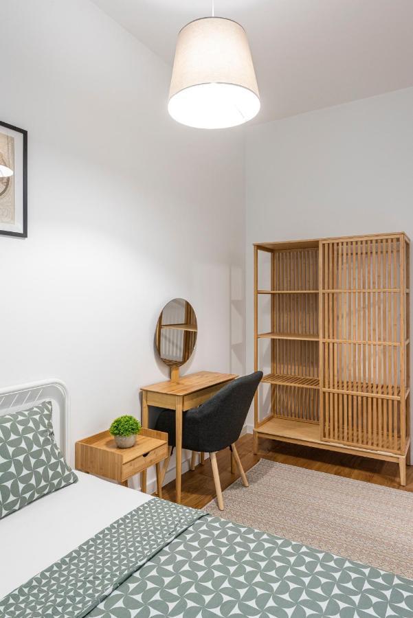 Vertigo One Bedroom Apartment-Free Private Parking Novi Sad Ngoại thất bức ảnh