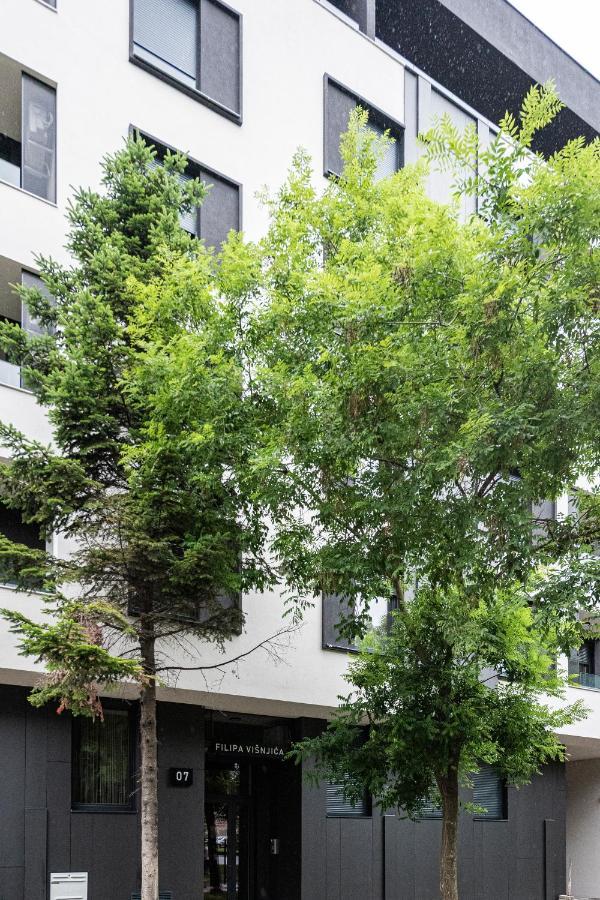 Vertigo One Bedroom Apartment-Free Private Parking Novi Sad Ngoại thất bức ảnh